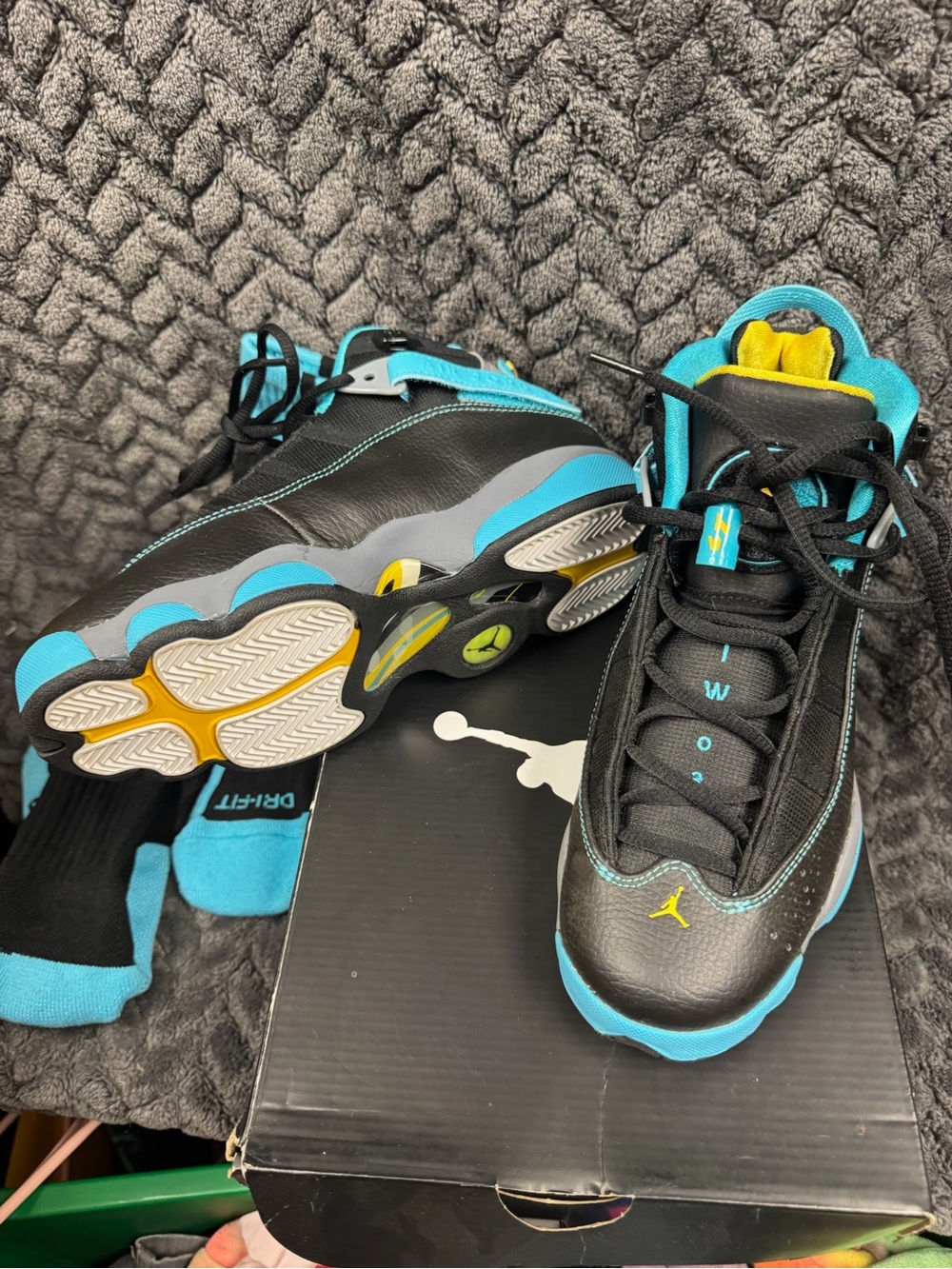 Jordan 6 Rings - Picture 2 of 4